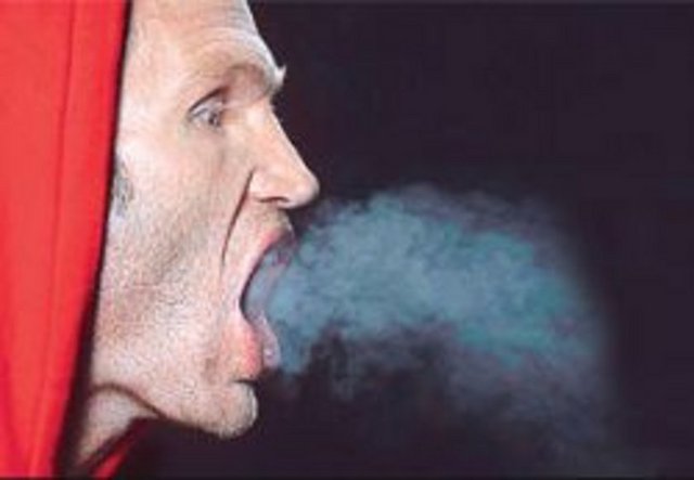 Eksi 90 derecede nefesimiz, havanın ortasında donar ve düşer