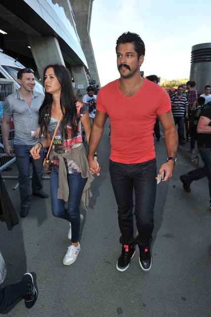 BURAK ÖZÇİVİT, CEYLAN ÇAPA