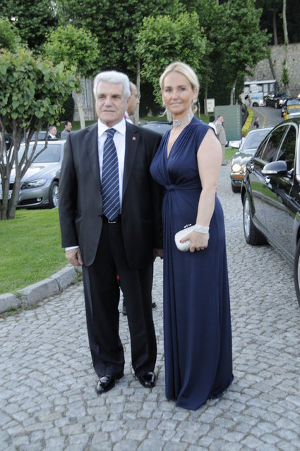 DERYA-ABDULLAH ACAR 