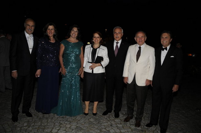 HÜSEYİN-NURTEN ÇAPKIN,ASUMAN GÜRELİ,GÜL-HÜSEYİN AVNİ MUTLU,KADİR TOPBAŞ,HÜSNÜ GÜRELİ 