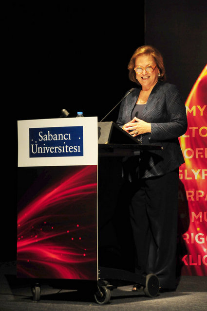 GÜLER SABANCI 