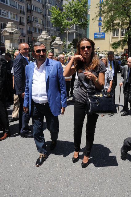 BAHAR ŞER, HAYRİ YAZICI 