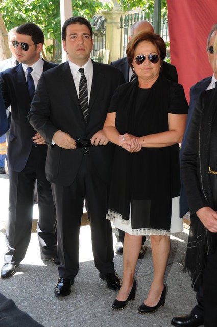 YAVUZ HASAN, BERNA YILMAZ 