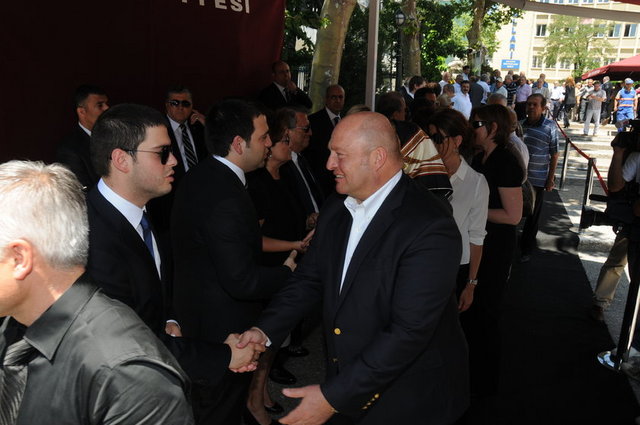 MUSTAFA KOÇ 