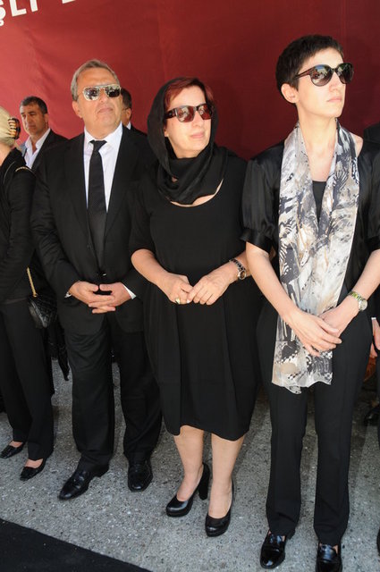 TURGUT YILMAZ, NİLÜFER YILMAZ 