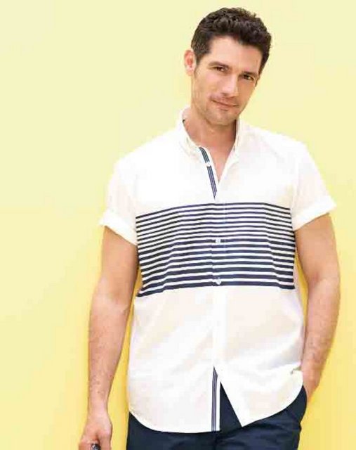 LC Waikiki'de - geniş beden aralığı ve - bol seçenek dışında - yüzde 50'ye varan - indirim fırsatından - yararlanabilir, üstelik - sürpriz hediyelerin - sahibi de olabilirsiniz.