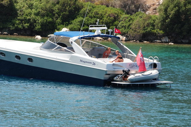 BİLGÜN SAZAK, YASEMİN ALOĞLU, ZEYNEP ÇARMIKLI 
