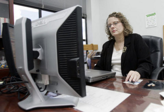 TRANSPARAN ŞİRKETLER: Büyük, küçük tüm şirketlerin denetimi uluslararası ­muhasebe standartlarına göre yapılacak. Şirketin içinde para mı, çek mi, senet mi, ortaklarının verdiği emanet para mı var, hepsi görülebilecek.