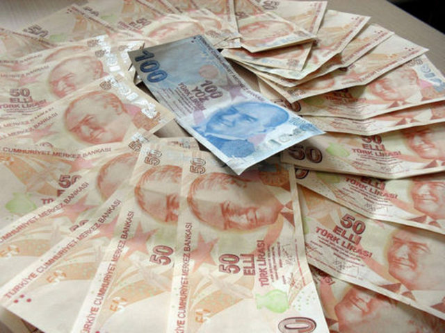 FAİZE SINIR: Sözleşmeyle belirlenecek akdi faizlere sınır konulacak.