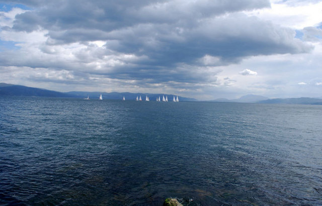 TİRİLYE- BURSA: - Tirilye, Zeytinbağı ismiyle de bilinen bir yer. Tirilye'nin sahil bandı lokanta, cafe, çay bahceleri ve yürüyüş alanları ile kaplıdır.