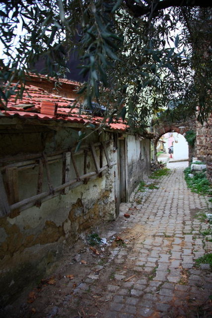 Ancak pansiyon bulmak biraz kısıtlı