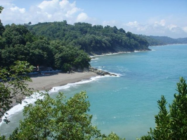 NE YENİR? - Bazlama, gözleme, mısır ekmeği, deniz ürünleri, karalahana dolması, hamsili pilav, gaygana, laz böreği tadılması gereken Akçakoca yemeklerindendir