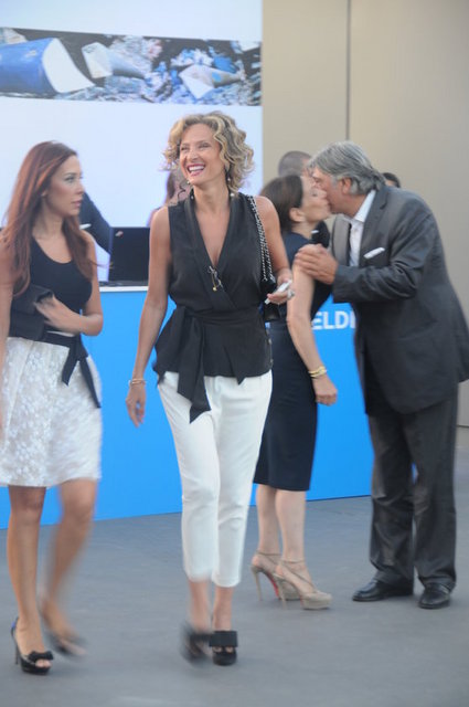 ESRA OFLAZ GÜCENKAYA