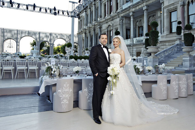AHMET  TOPRAK, BURCU AKDARI