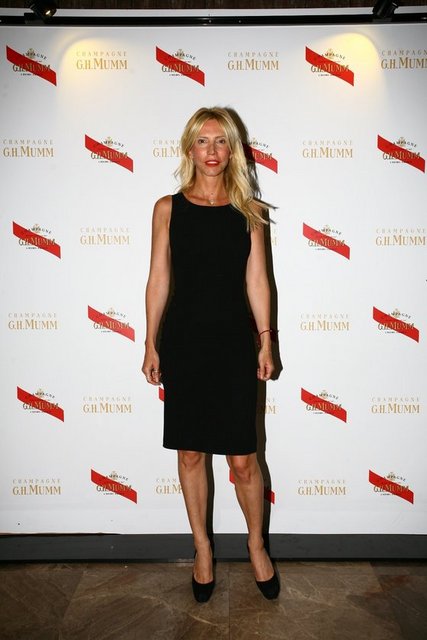 ELİF DÜRÜST 