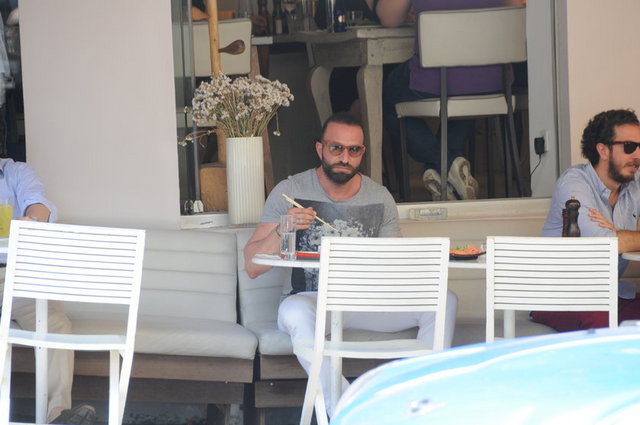 ÖNDER ÖZTARHAN