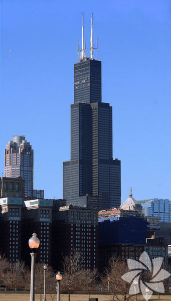 Sears Tower - Willis Kulesi - Şikago -  442 metre 