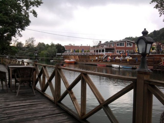 Burada kano ve deniz bisikletleriyle Göksu Deresi'nin gizemli yolunda kaybolup, dinginliği bulabilirsiniz -