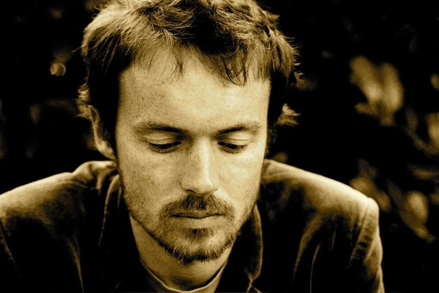 14 Temmuz Cumartesi, Santralistanbul'da; saat 14.00'ten itibaren Efes Pilsen One Love Festival kapsamında, Ahmet Musluoğlu, Neyse, Replikas, Damien Rice, Kaiser Chiefs, Social Inclusion Band, Puik's Journey, Halimden Konan Anlar, Softa, Les Males Propres. Giriş: Kombine+ Tam 170, Kombine + Öğrenci 145.00 TL. Tel: (212 311 78 78)
