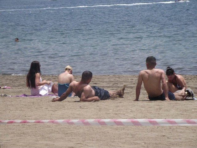 3 kadın turiste 2 maganda