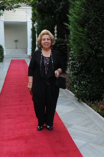SEMRA ÖZAL