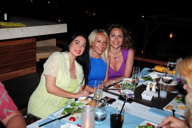 MÜGE CANMUTLU, FİGEN KIRAL, ASLIHAN ABACI