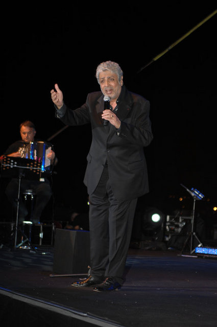 ENRICO MACIAS 