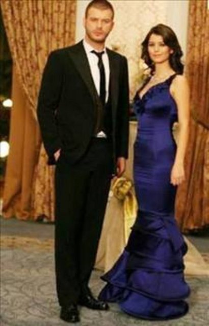 İzlenme rekorları kıran Aşk-ı Memnu dizisinin Behlül'ü Kıvanç Tatlıtuğ da kimi zaman seyircinin tepkisiyle karşılaştı.