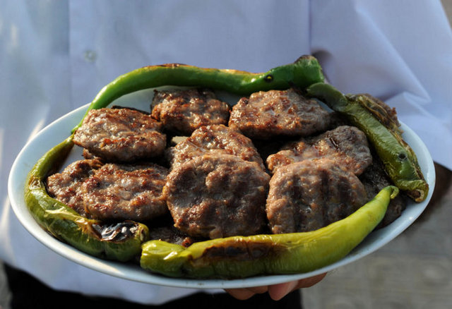 Trabzon: Akçaabat köftesi