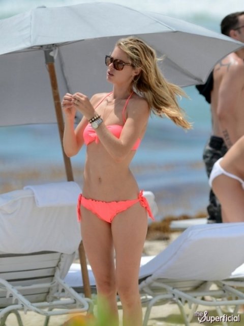 DOUTZEN KROES