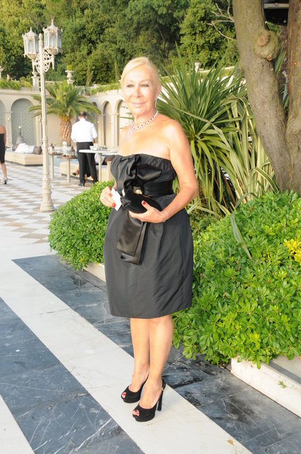 AYŞE AZİZOĞLU 