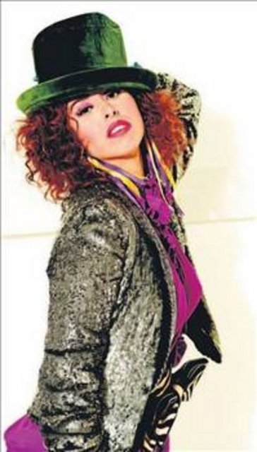 NİRAN ÜNSAL -  - Şarkıcı Niran Ünsal, eski eşi Peker Açıkalın'ın da uyuşturucu kullandığını, "Peker'in suratına bakın, uyuşturucu kullanıp kullanmadığını anlarsınız" diyerek açıklamıştı.