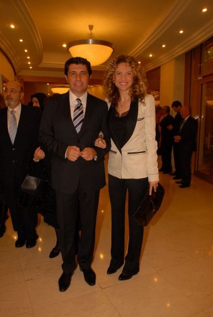 ESRA - OFLAZ GÜVENKAYA