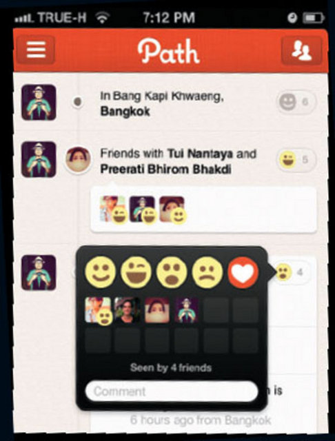 Path: - ABD San Francisco merkezli bir diğer sosyal ağ olan Path, 2010'un kasım ayında açıldı. Mobil - cihazlara yönelik olarak uygulama tabanlı çalışan Path, Android ve iOS işletim sistemleri için geliştirilmiş. - Apple'ın App Store ve Goolge'ın Play uygulama mağazalarından indirilebilen Path, arkadaşlarıyla ve - aile üyeleriyle sürekli olarak iletişim halinde bulunmak isteyenler için tasarlanmış. 150 kişiye kadar mobil - olarak bağlantı kurabilen ve 3 milyonu aşkın kullanıcısı bulunan Path üyelerinin, ortalama 40 bağlantısı var.