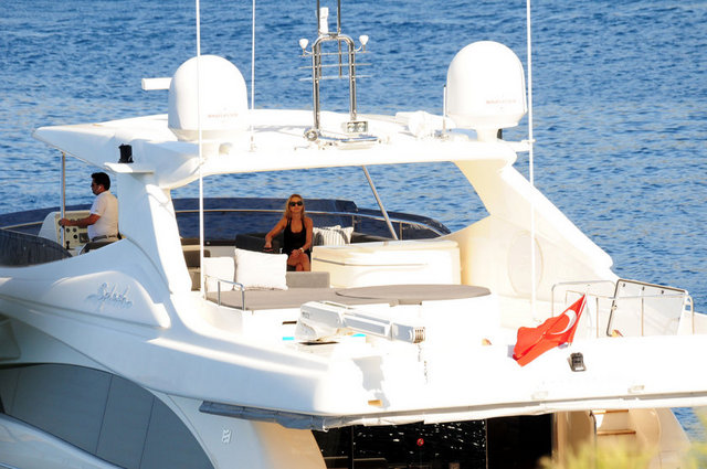 BERRAK BARUT