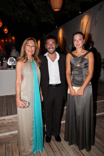 NESLİHAN, BAŞAR KOZANOĞLU, CEREN ÖZKAY