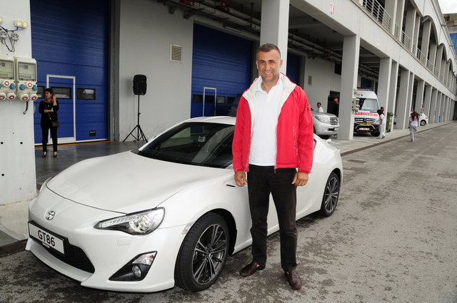 VOLKAN IŞIK
