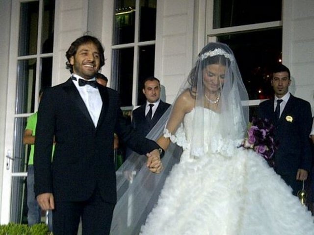 EBRU - ÖZER SANCAK