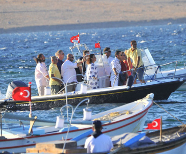 MUSTAFA KOÇ 