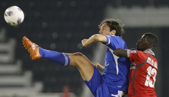 Fiorentina, eski golcüsü Luca Toni'yi kadrosuna kattı.