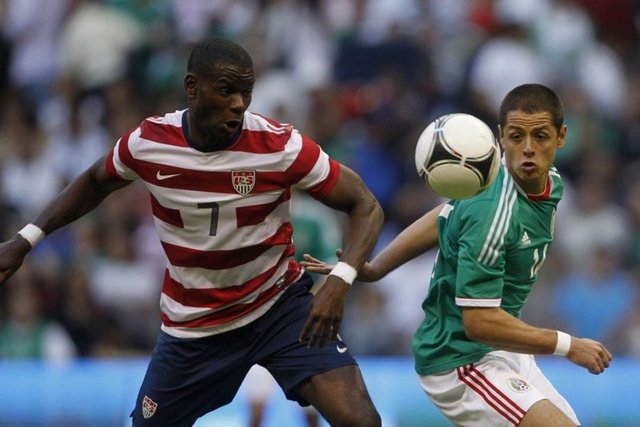 Rangers'ın 26 yaşındaki Amerikalı futbolcusu Maurice Edu, Stoke City'ye imza attı... -