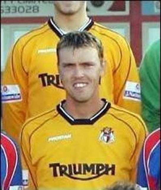 Matt Gadsby - (Hinckley United)