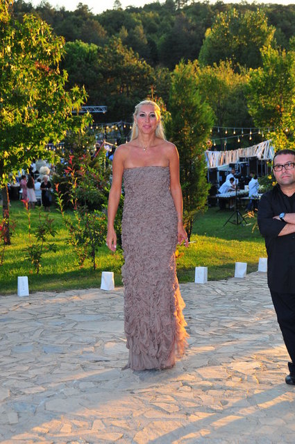 PELİN AKAD 