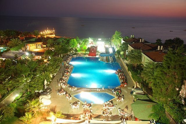 Concordia Celes Hotel