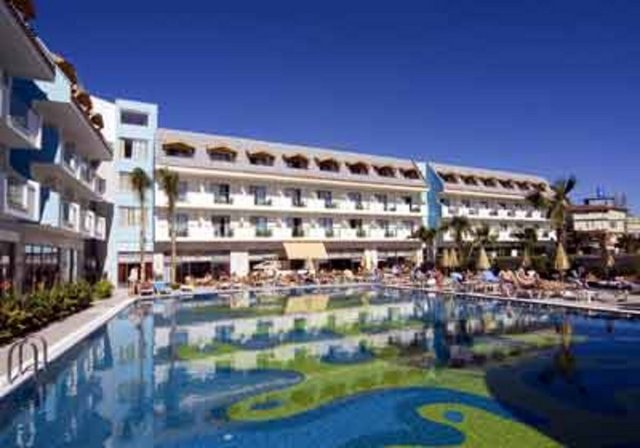 Kemer Reach Hotel