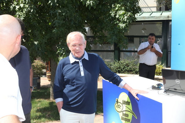 ERDOĞAN DEMİRÖREN