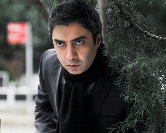 Necati Şaşmaz da özel plaka kullanan ünlülerden.