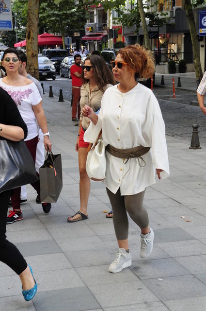 ARZU DÜRÜST