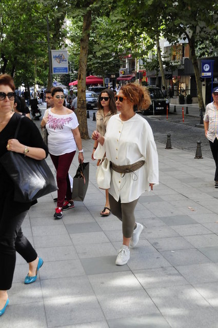 ARZU DÜRÜST