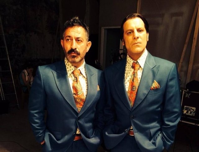 Son olarak dostu Cem Yılmaz'ın 'Pek Yakında' filminde rol alan Güven, bu projeden kazandığı gelirle yeni bir ayakkabı mağazası açacağı öğrenildi.